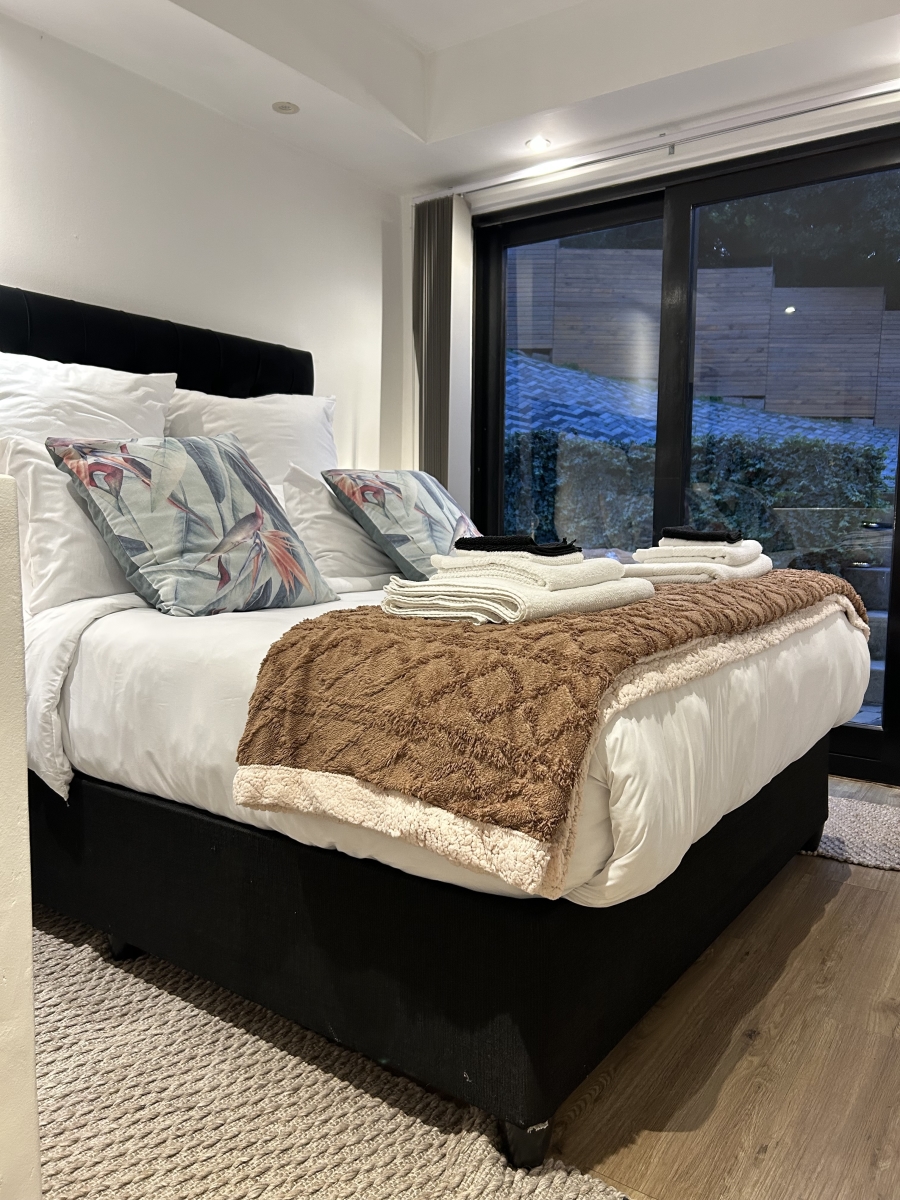 To Let 2 Bedroom Property for Rent in Hout Bay Western Cape